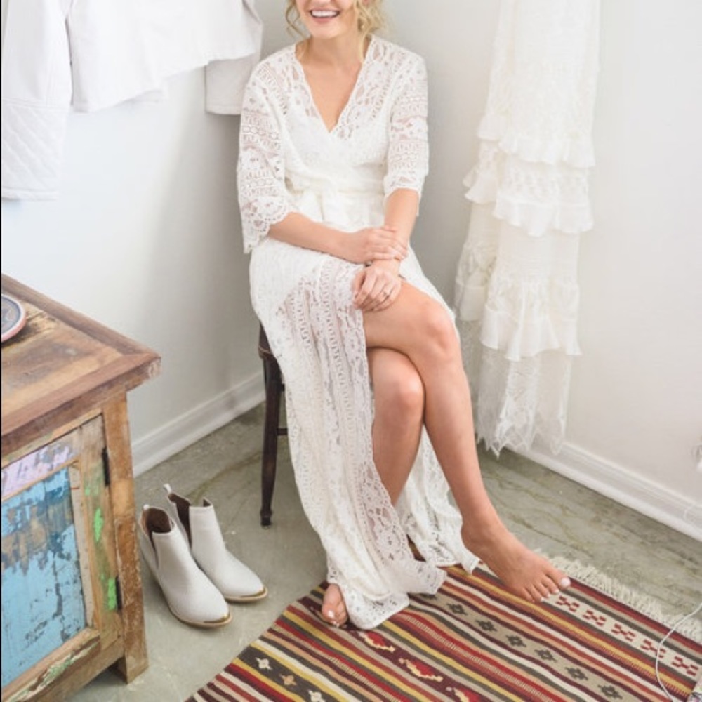 Lace White Robe